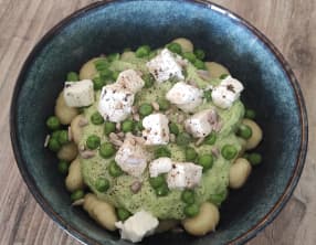 Gnocchi au yaourt, petits pois et feta