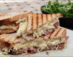 Croques courgette et jambon cru à l'italienne