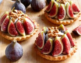 Tartelettes figues, pignon et miel