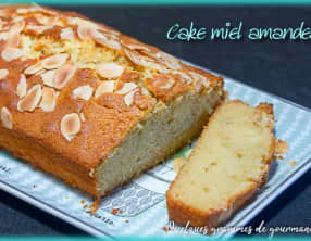 Cake miel amandes