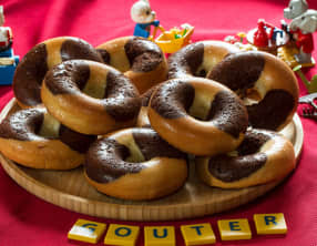 Donuts marbrés au chocolat