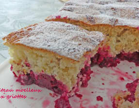 Gâteau moelleux aux griottes