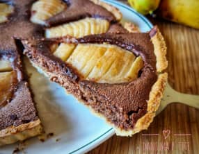 Tarte amandine poire-chocolat