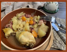 Pilons de poulet aux carottes, pommes de terre et chou