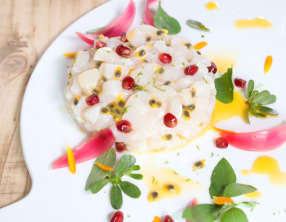 Tartare de Saint-Jacques aux fruits de la passion