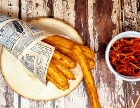 Churros de pomme de terre, chorizo et mozzarella