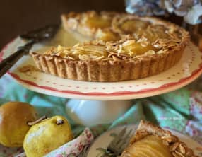 Tarte aux poires et crème d’amandes