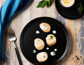 Coquilles Saint Jacques, poêlées au champagne brut et au Safran