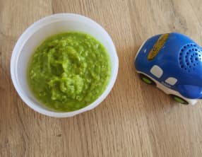 Petit pot courgette, petit pois, menthe et quinoa