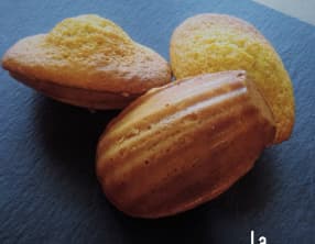 Madeleine à la pistache