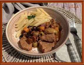 Sauté de veau aux olives et chorizo