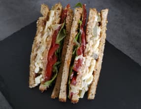 Club sandwich aux œufs