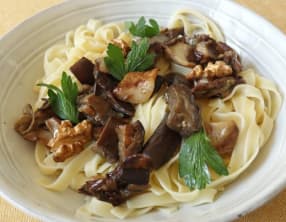 Aubergines sautées aux cèpes