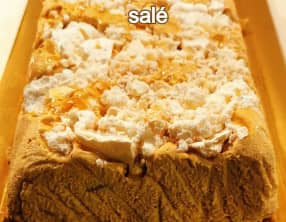 Vacherin aux pommes et caramel au beurre salé