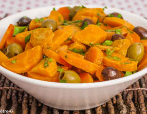 Salade de carottes cuites aux olives
