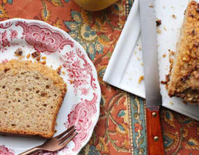 Cake d'automne aux coings, figues et noix