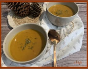 Soupe de potimarron rôti et châtaignes