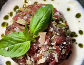 Tartare à l’italienne et sa crème au parmesan