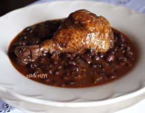 Ragoût mijoté de poulet fermier aux haricots secs rouges