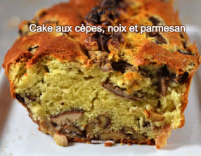 Cake aux cèpes, noix et parmesan