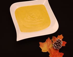 Velouté de potimarron vert, champignons et pommes de terre