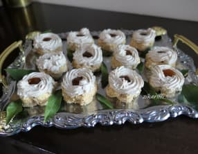 Biscuits pur beurre-crème moka aux amandes