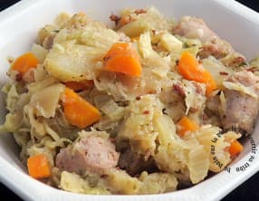 Potée de chou blanc aux saucisses