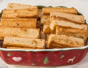 Biscuits croquants à l’orange confite