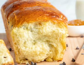 Brioche moelleuse aux pépites de chocolat