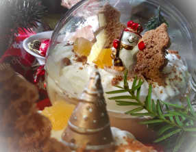 Tiramisu à l'orange dans une sphère