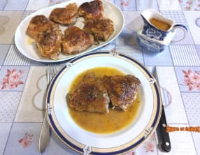 Hauts de cuisses de poulet en sauce au four