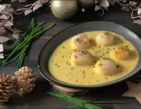 Poêlée de Saint-Jacques à la crème de safran