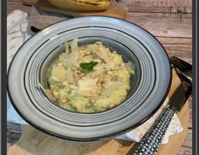 Courge spaghetti à la crème de pesto