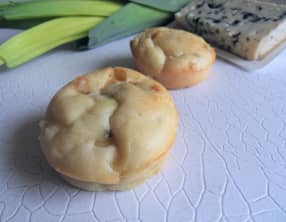 Muffins au roquefort et à la fondue de poireaux