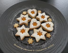 Bredele à la confiture d'abricot