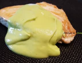 Pavé de thon avec émulsion d’avocat