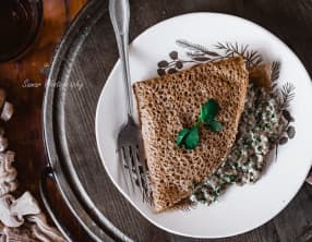 Galette de blé noir à la duxelles de champignons
