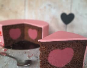 Gâteau Surprise au chocolat coeur framboise