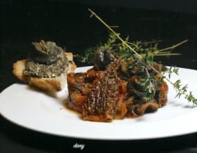 Escargots à la milanaise aux morilles et tartine d'escargots