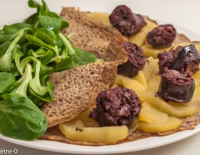 Galette au boudin noir et aux pommes