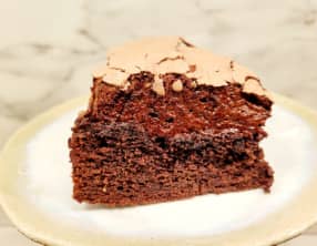 Gâteau au chocolat meringué