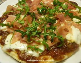 Pizza cuisson sans four au jambon cru