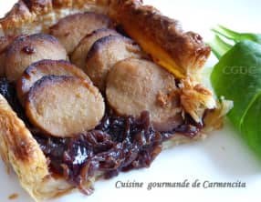 Tarte boudin blanc aux morilles et oignons rouges confits