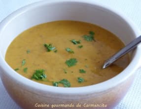 Potage de potimarron châtaigne et champignon tremble