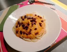 Spaghettis à la crème de potimarron au chorizo grillé