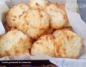 Biscuits aux blancs d'oeuf à  la noix de coco