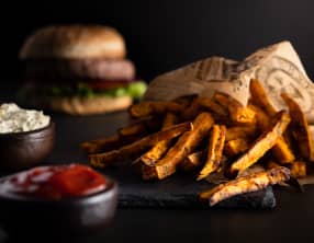 Frites de patate douce au four