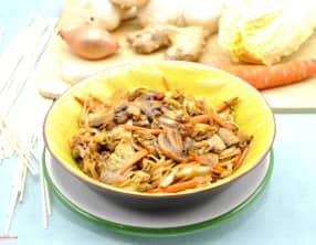 Nouilles aux légumes sautés