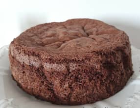 Génoise au chocolat pour layer cake