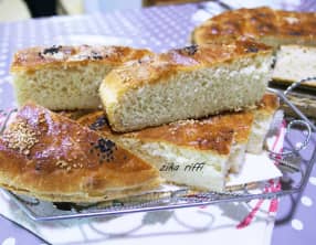 Pain maison au four au mahlepi